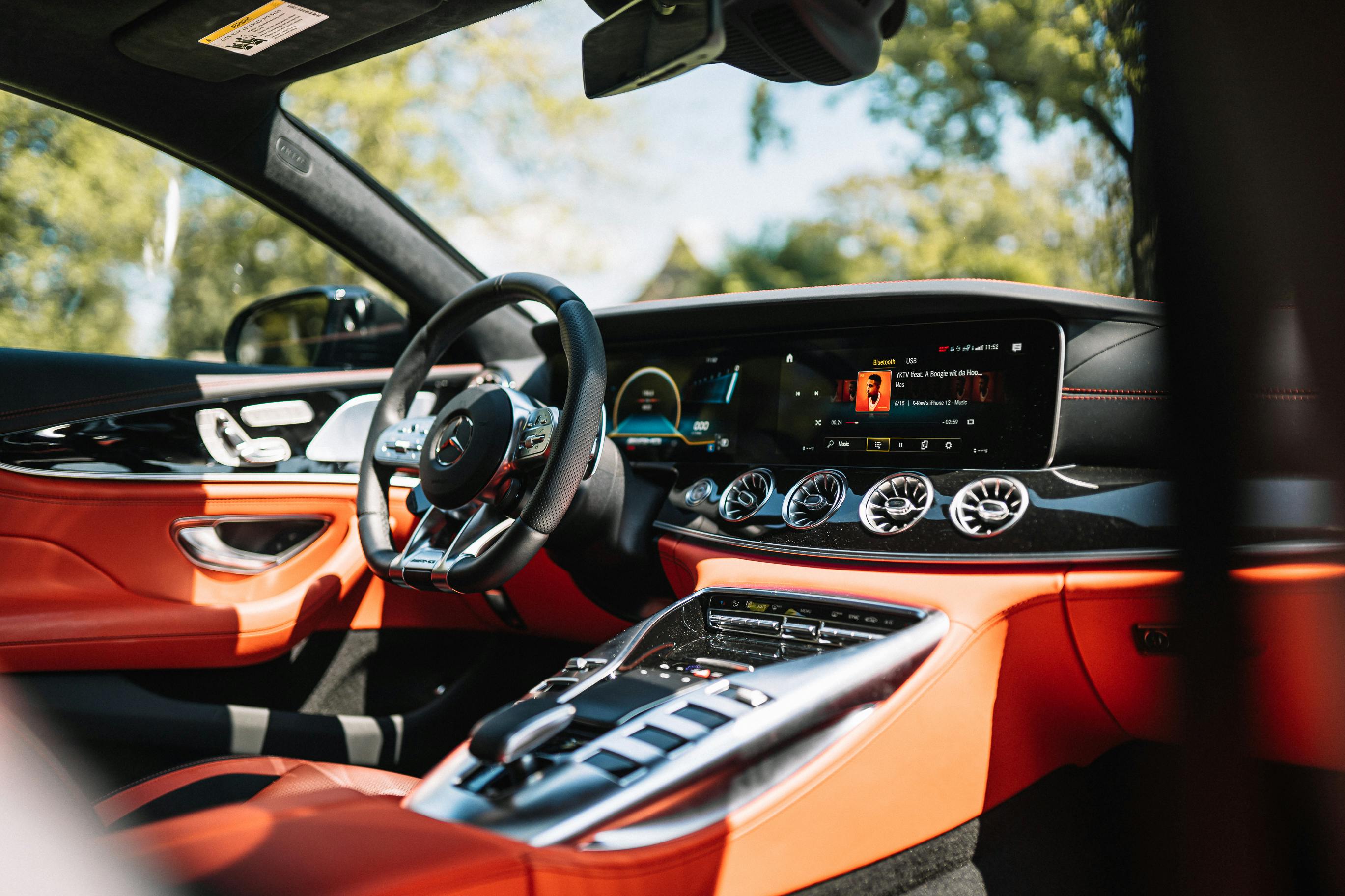 Limpieza interior de coche a domicilio en Barcelona - WYZ Detailing